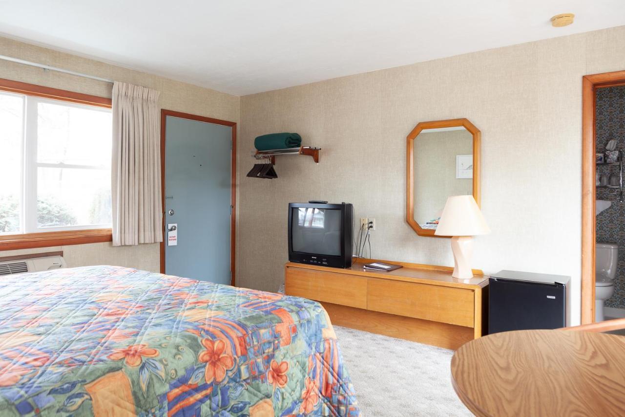 Town & Country Motor Inn Lake Placid Kültér fotó