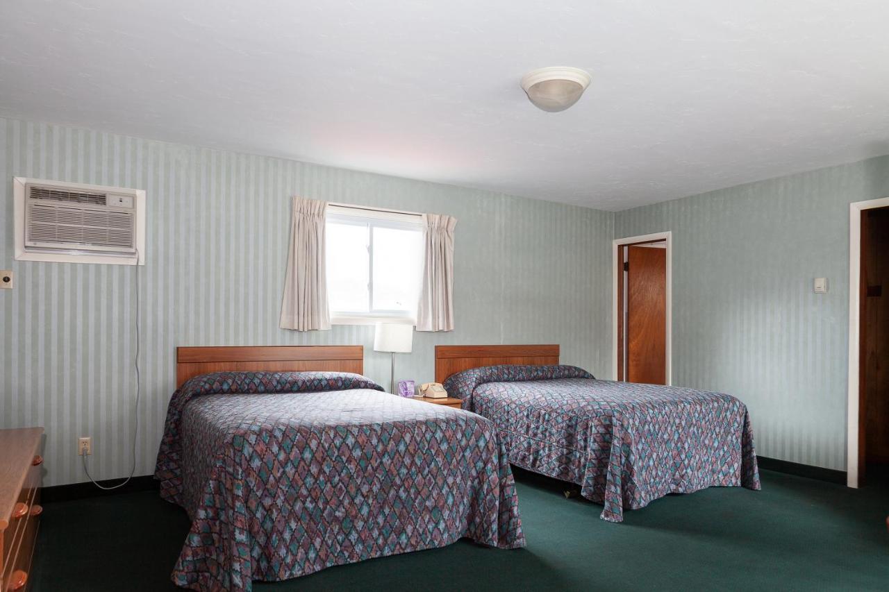Town & Country Motor Inn Lake Placid Kültér fotó